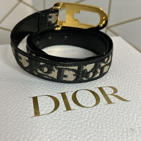 💯Authentic Christian Dior Belt- Small Sized🍀 - Picture 5 of 13